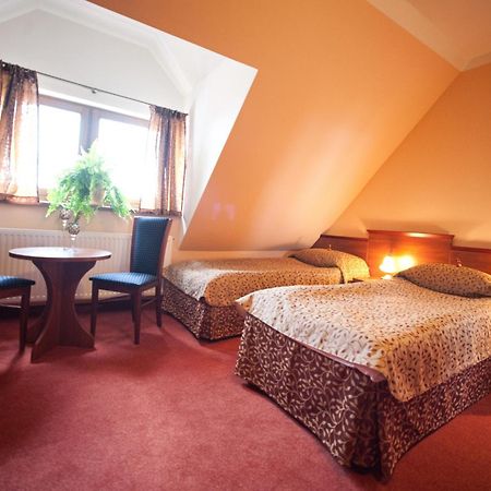 Hotel Concordia Podgórzyn Exteriör bild
