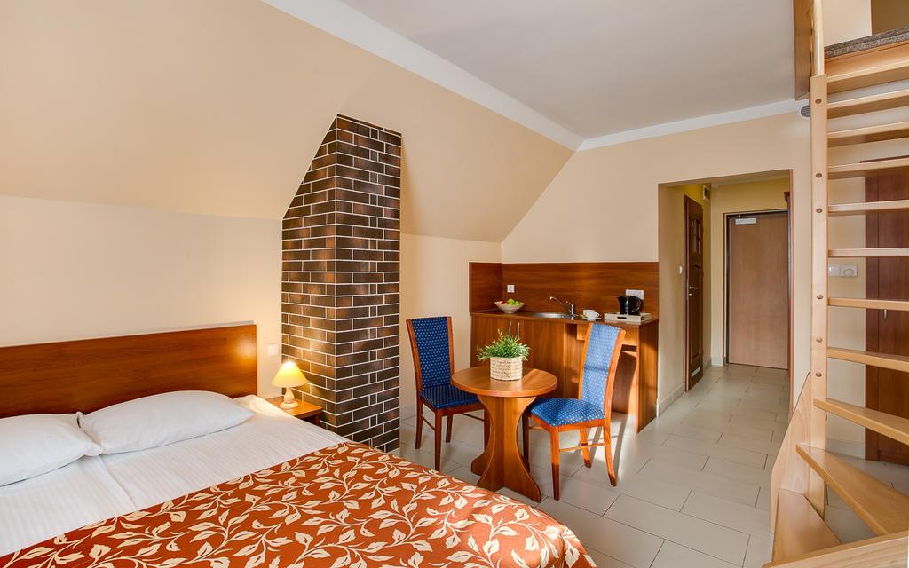 Hotel Concordia Podgórzyn Exteriör bild